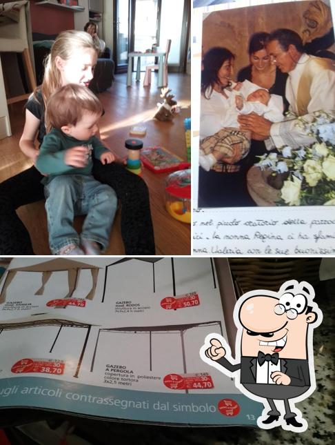 Dai un'occhiata agli interni di Bar Gatti