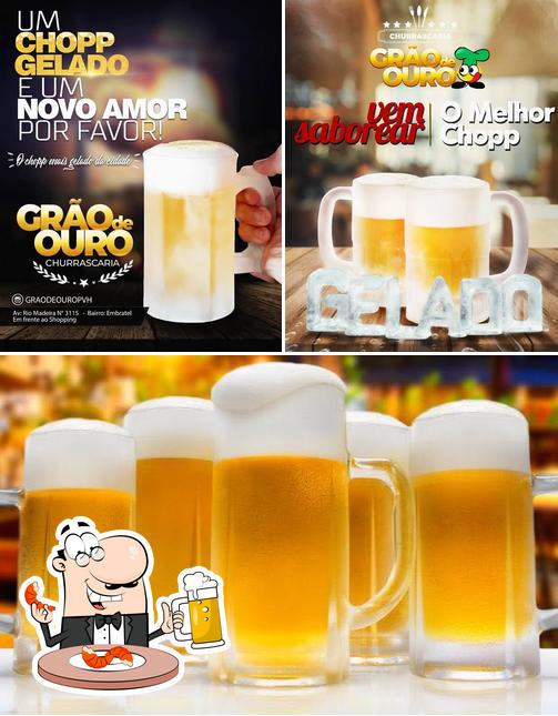 Você pode tomar uma tulipa de cerveja leve ou escura