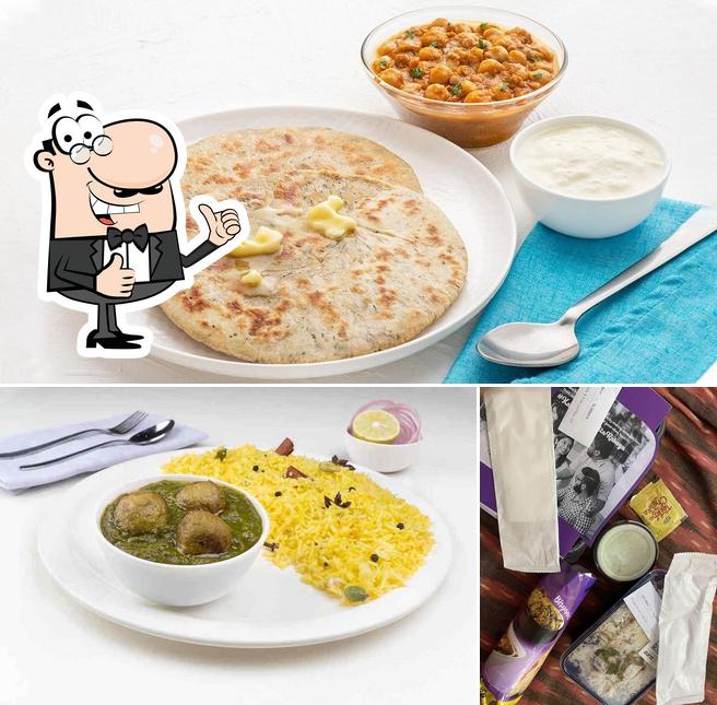 Look at this photo of Lunchbox - Meals & Thalis