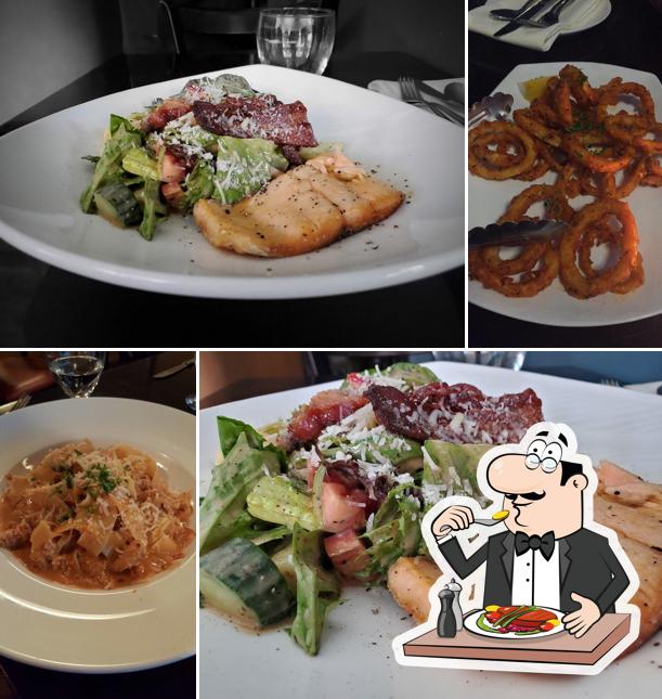 Niko's Bistro