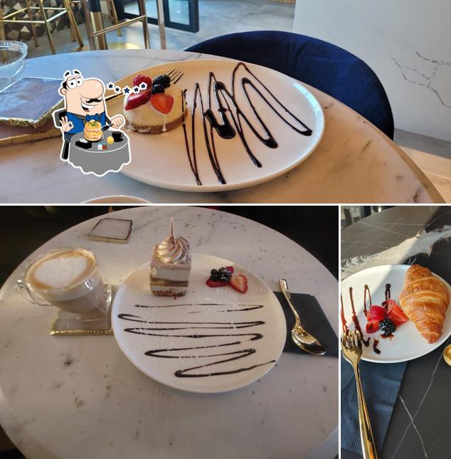 Pure Fruit Café in Windsor Restaurant menu and reviews