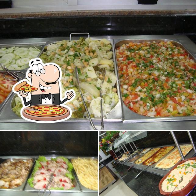 Escolha pizza no Restaurante Praiano Sul