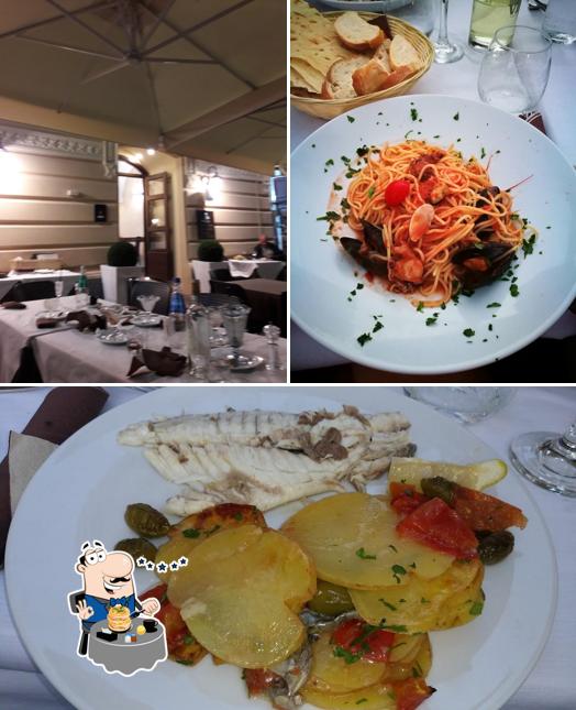 Cibo al Ristorante Bar Pizzeria Il Vecchio Porto Alta Marea