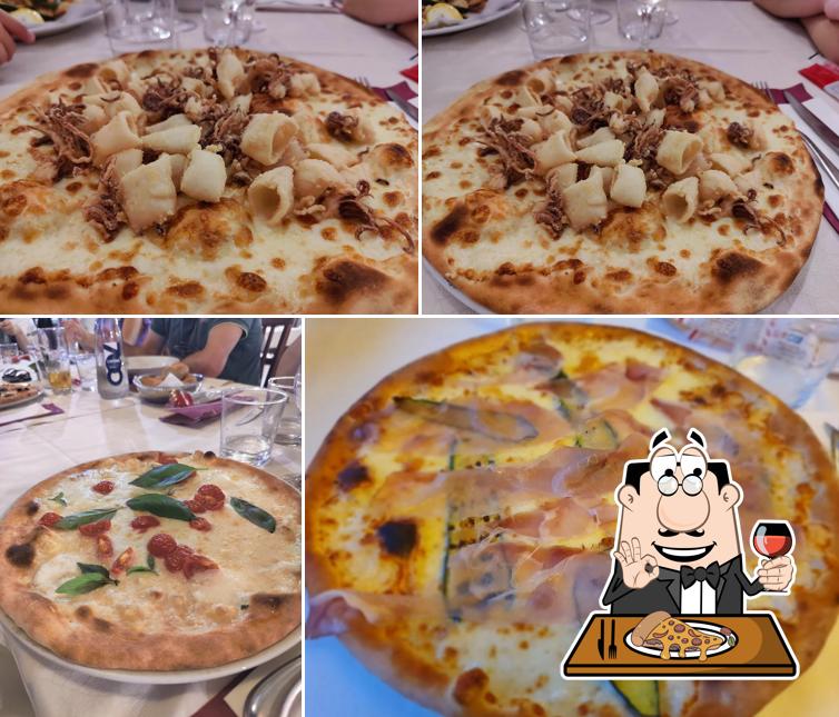 A Al Vecchio Kalkerin Ristorante Pizzeria Affittacamere, puoi ordinare una bella pizza