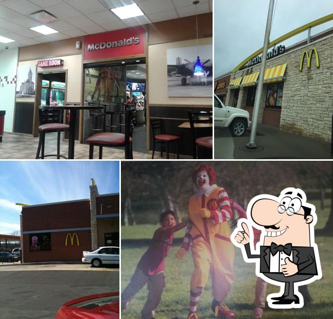 McDonald's, 36 Dusty Rd in Newberry Restaurant menu and reviews