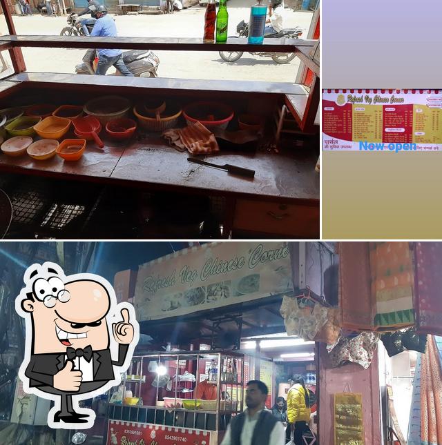 Look at the pic of Refresh Veg Chinese Corner