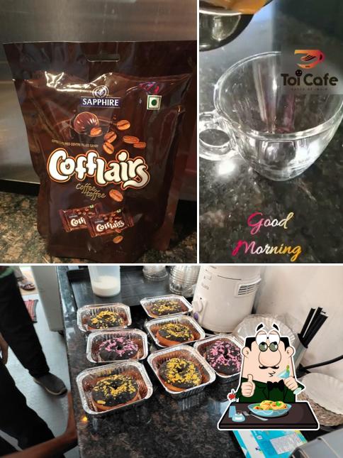 Food at Toi Cafe