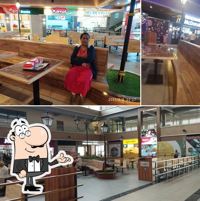 McCafe Oceans Food Plaza