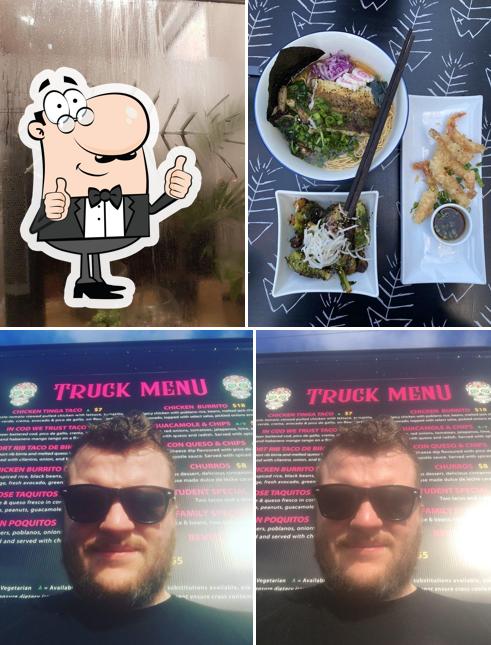 Regarder l'image de Bad Bones Ramen