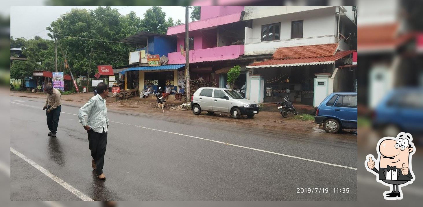 Hotel Lakshmiragam