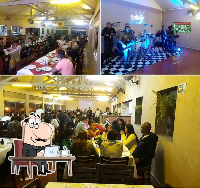 O interior do Beira Rio Restaurante e Buffet