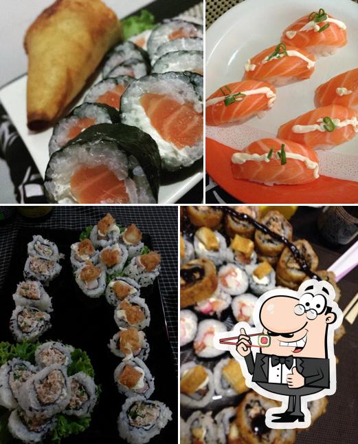 Prove diversas opções de sushi