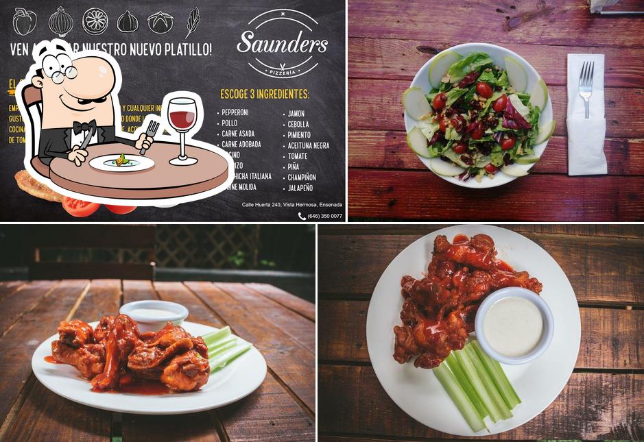 Saunders Pizzeria, Ensenada Restaurant menu and reviews