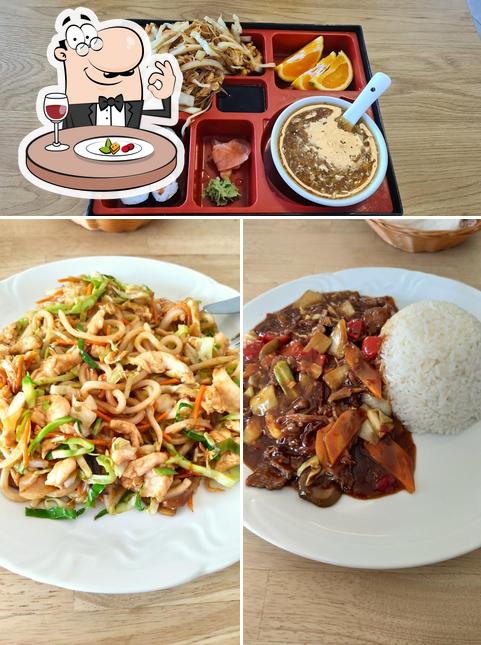 Еда в "Čínská restaurace JIN ZHOU 金洲"