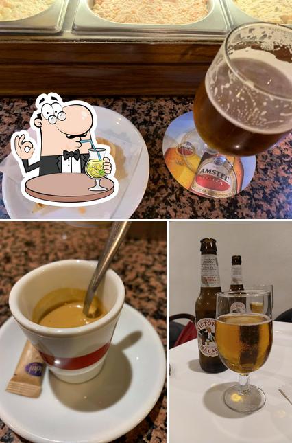 Las fotos de bebida y pizza en Cafeteria Antares