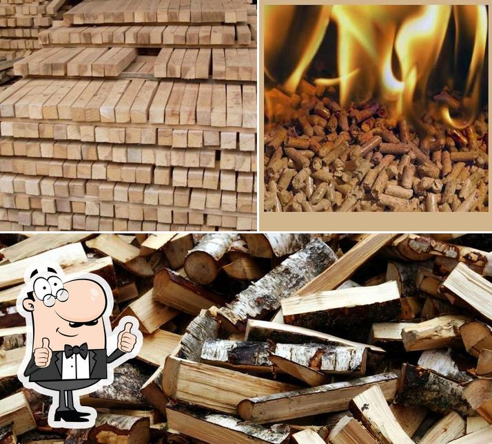 Miranda srl / Legna per Pizzeria - Offerta Pellets Napoli - Legna da ardere,  Somma Vesuviana - Opiniones del restaurante