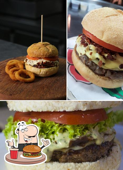 Experimente um hambúrguer no Old School Burger São José SC