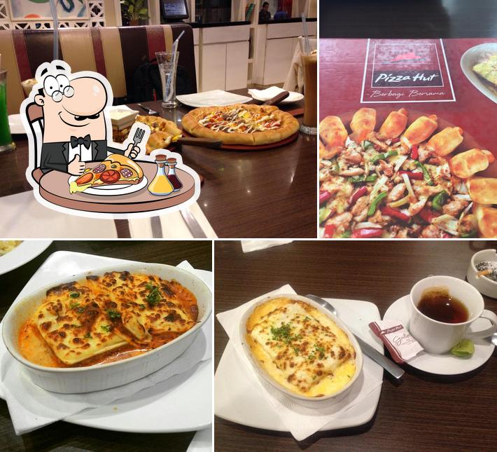 Pizza Hut Restoran Grand Wisata Restaurant Bekasi Regency