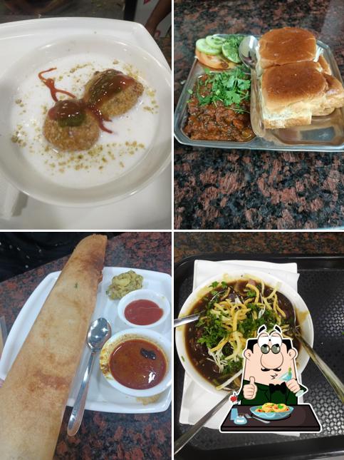 Cafe मणिभद्र.....