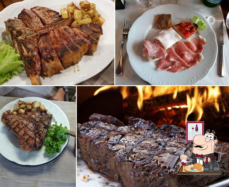 C'è un'ampia varietà di pasti per gli amanti della carne