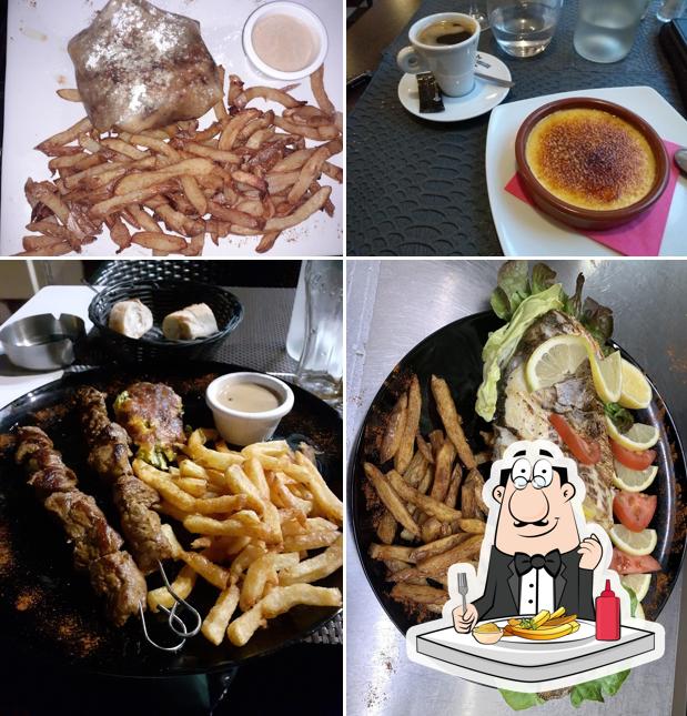 A Le Comptoir Gourmand vous pouvez prendre des frites, des pommes frites