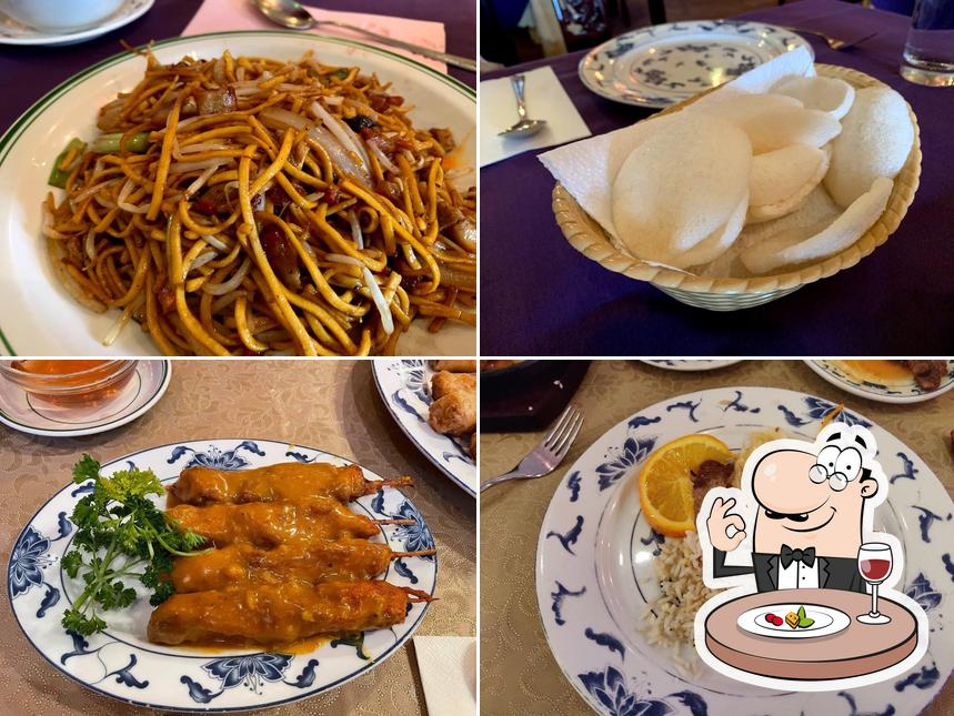 Meals at Royal China