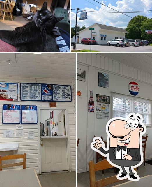 Debbie’s Dairy Freeze, 1201 W Main St in Yadkinville Restaurant reviews
