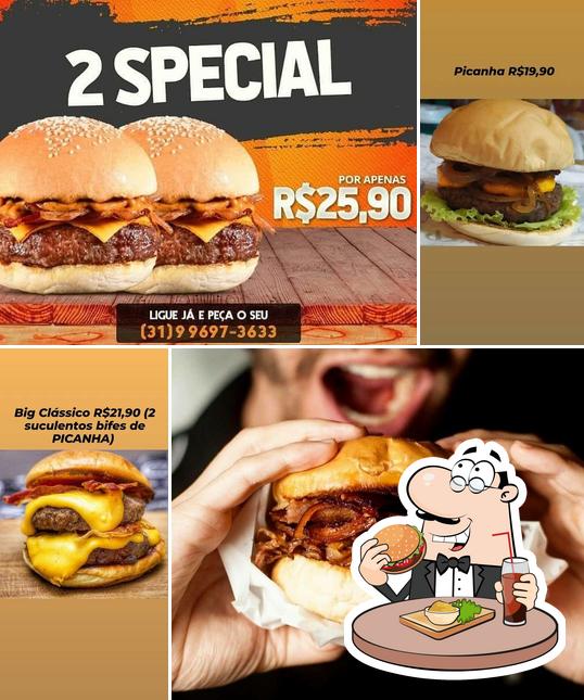 Consiga um hambúrguer no CLÁSSICOS GOURMET