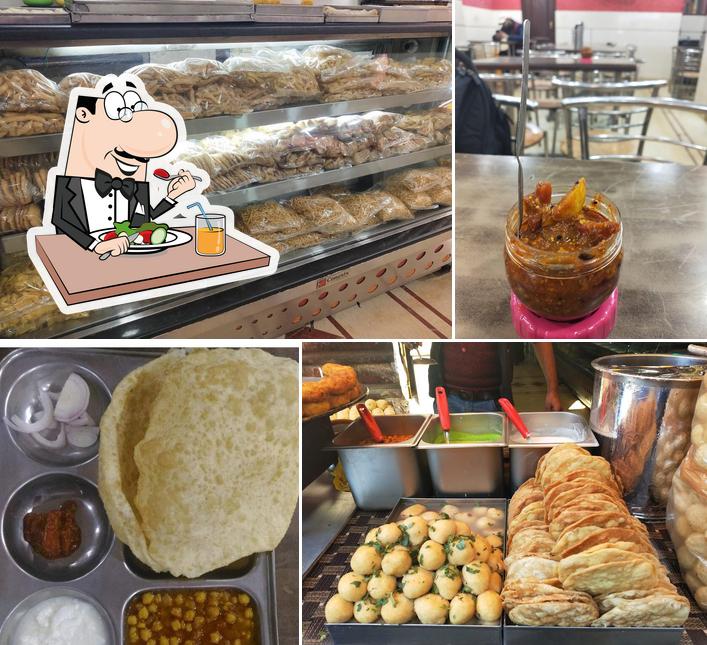 Diwan Sweets