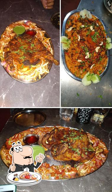 Pick pizza at Hotel Jay Malhar हॉटेल जय मल्हार