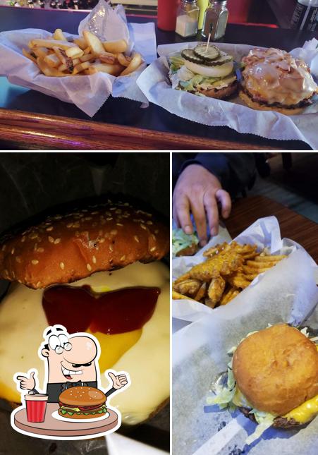 Motor City Sports Bar, 9122 Joseph Campau Ave in Hamtramck Restaurant