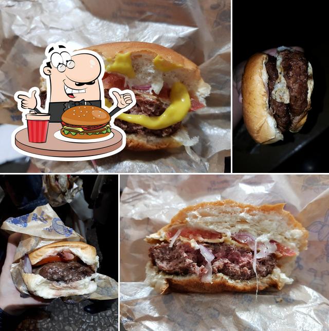 Consiga um hambúrguer no Whatafuck Hamburgueria