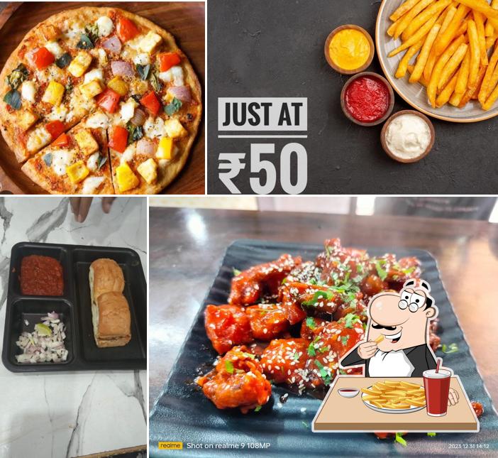 THE FOOD TOWN RESTAURANT