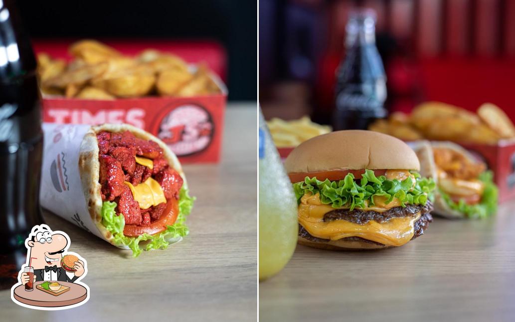 Faites-vous plaisir avec un hamburger à Times Square Saint-Étienne