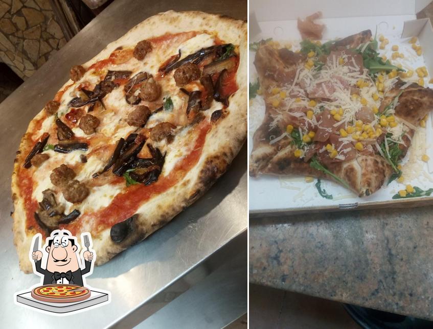 Scegli una pizza a Luna Rossa