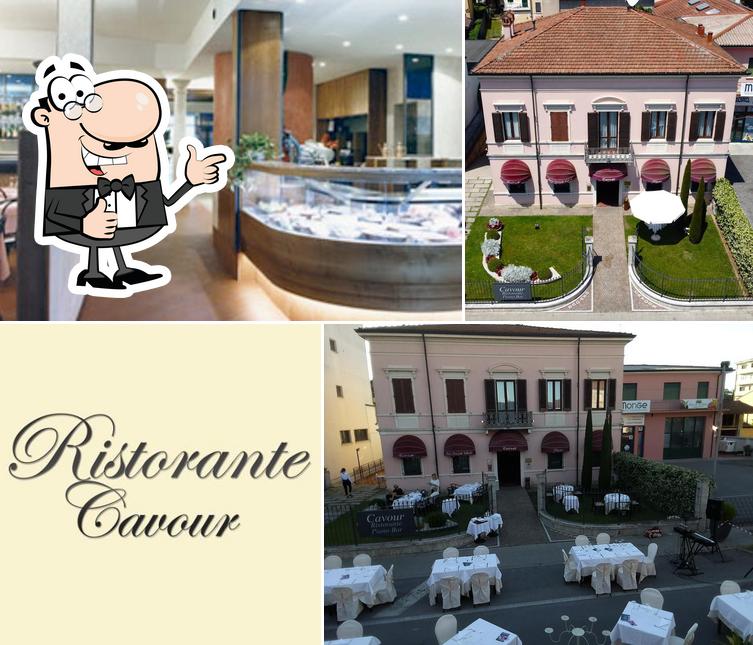 Here's a picture of Ristorante Cavour