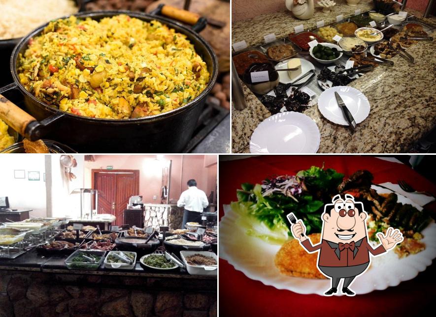 Comida em Fogão de Pedra