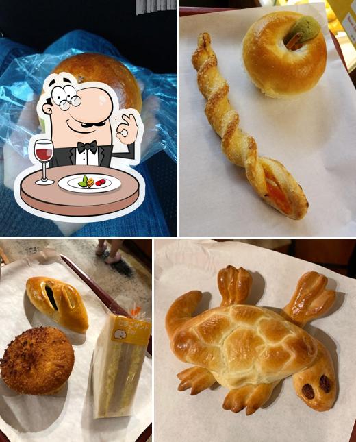 Pastry House Hippo in Arlington Heights Restaurant menu and reviews
