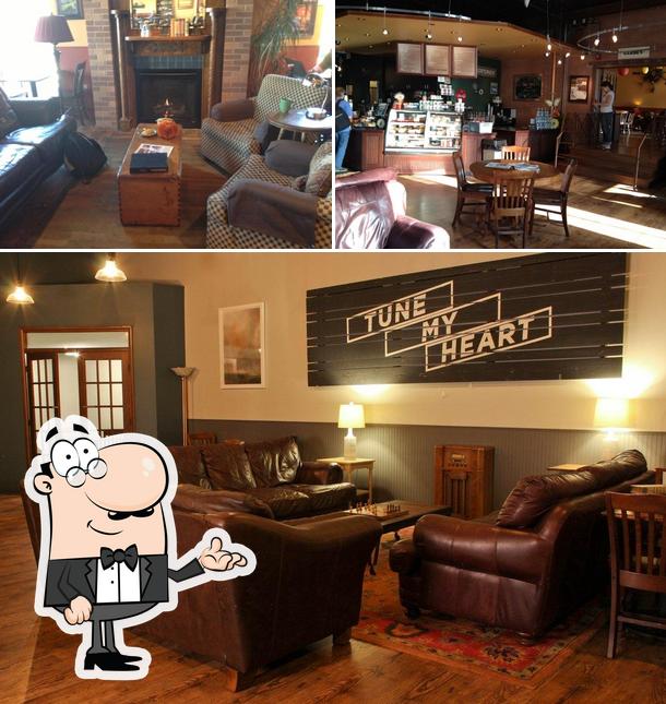 Solid Grounds Coffee House, 6504 S Broadway in Centennial Restaurant