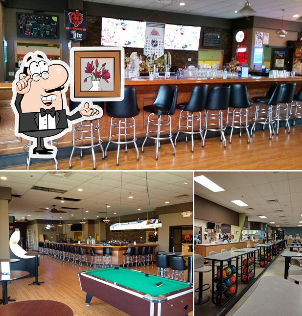 Kingston Lanes Bowling and Sports Lounge in Woodstock Restaurant reviews