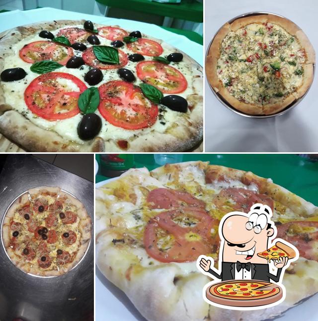 Escolha diferentes tipos de pizza