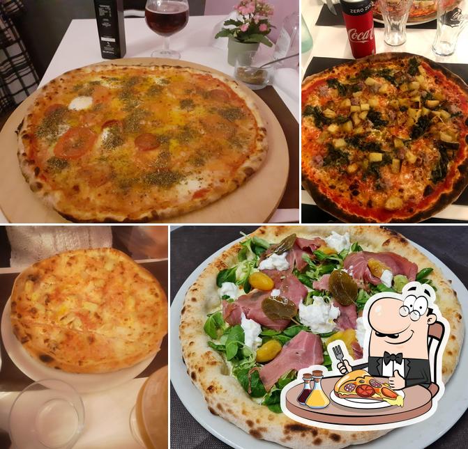 Prenez des pizzas à Pizzeria Dal Mago