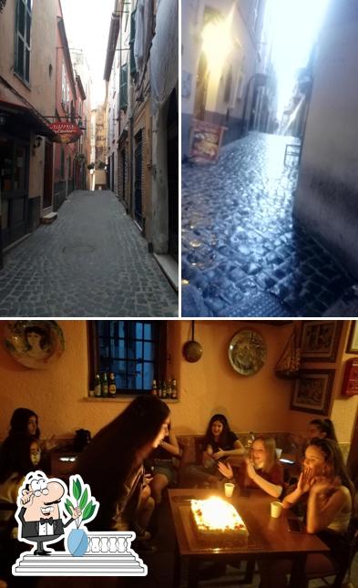 L’image de la extérieur et intérieur concernant Pizzeria La Ciociara (Forno a Legna)
