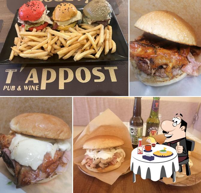 Prenditi un hamburger a T'appost Pub&Wine