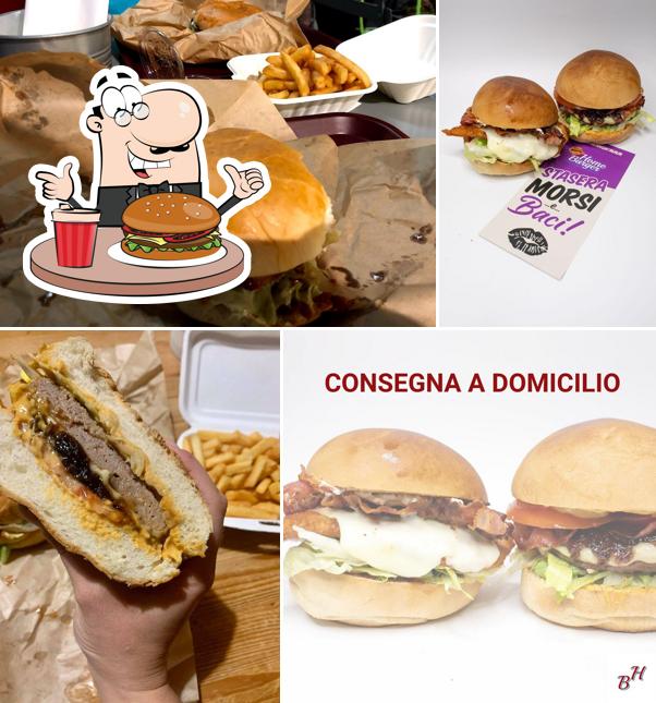 Concediti un bell'hamburger a HomeBurger Rimini