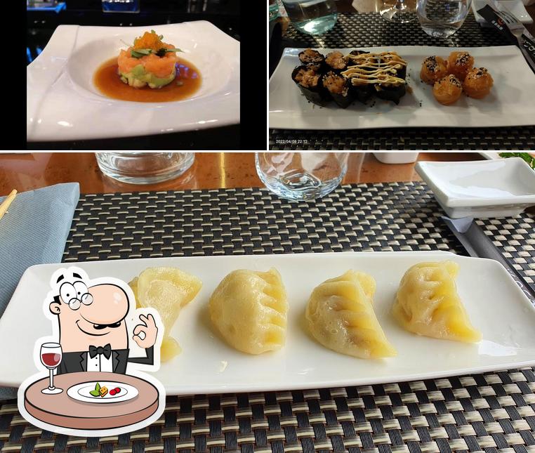 Cibo al Ristorante Sushi LUNA