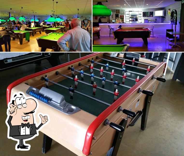 Découvrez l'intérieur de Le Liverpool - Salle de jeux , Bar