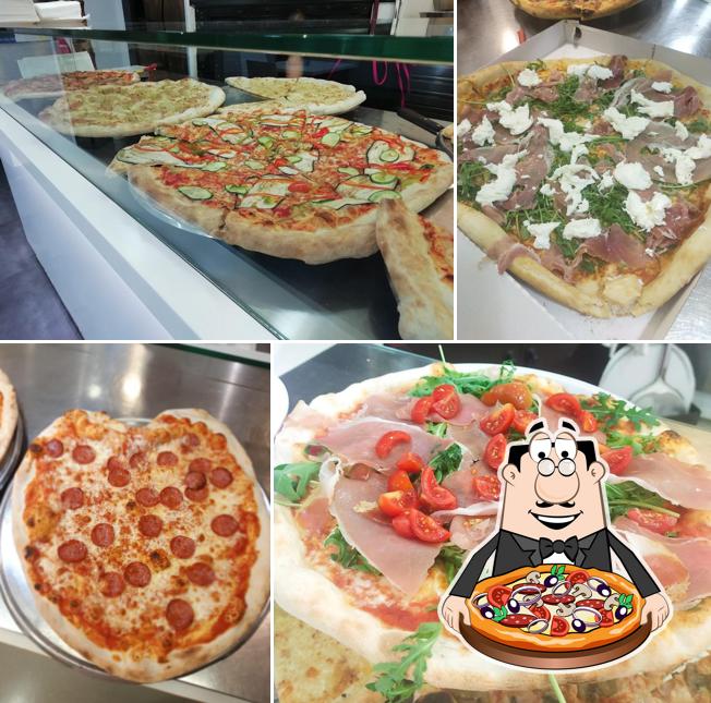 A Pizzeria Bar Sport, puoi ordinare una bella pizza