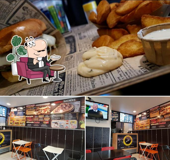 YAKI Burger Restaurant se distingue par sa intérieur et burger