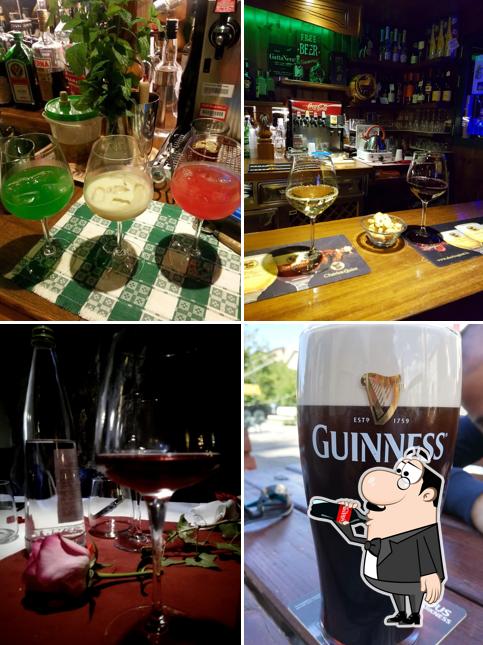 Nick's Bar